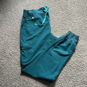 FIGS. Size Medium Tall. Caribbean Blue. Technical Collection.